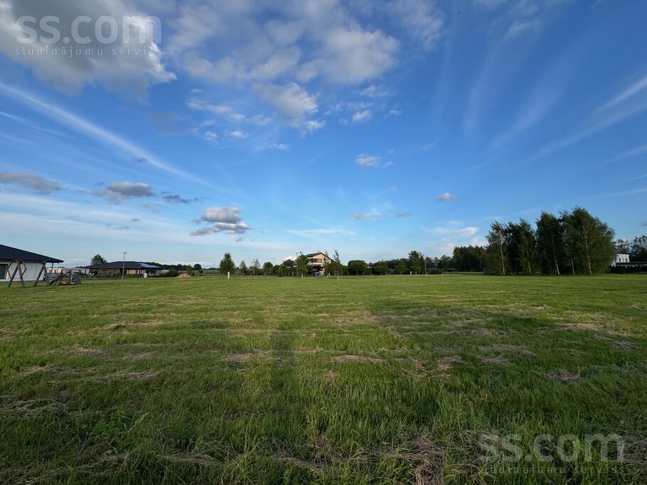 Vilku iela 9, Iecava, Bauska un raj., Iecavas nov. — zeme