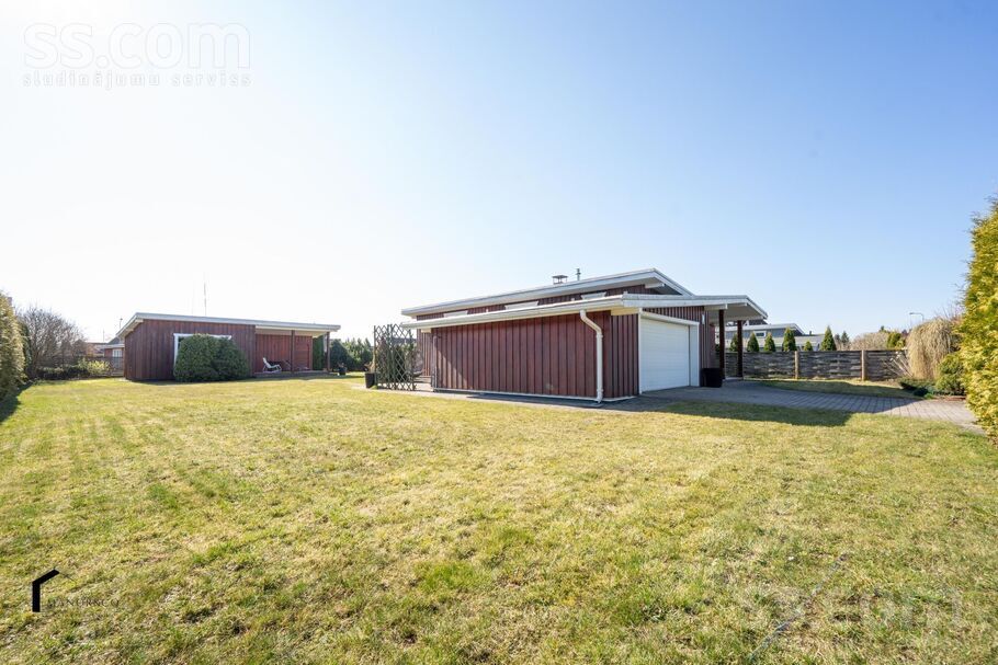 Aroniju iela 11, Dreiliņi, Rīgas rajons, Stopiņu nov. — maja