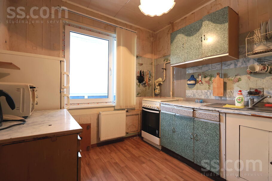 Sakņu iela 16, Liepāja un raj., Liepāja — dzivoklis