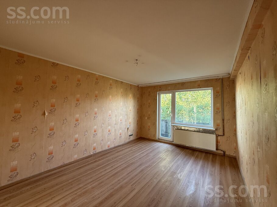 Viesturu 13, Sala, Jēkabpils un raj., Salas pag. — dzivoklis