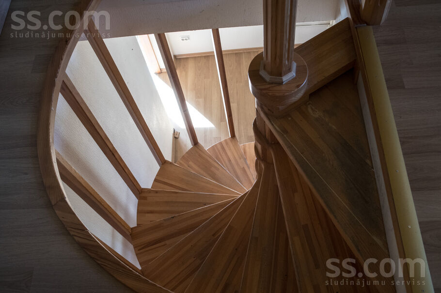 Endzele, Valmiera un raj., Rūjiena — maja