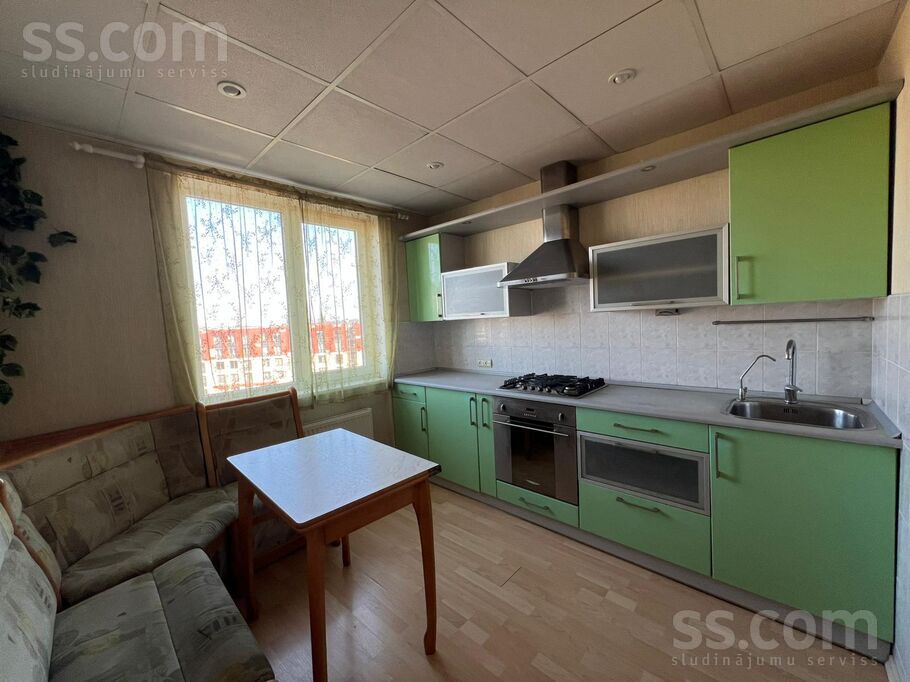 Dzelzavas 37, Rīga — dzivoklis