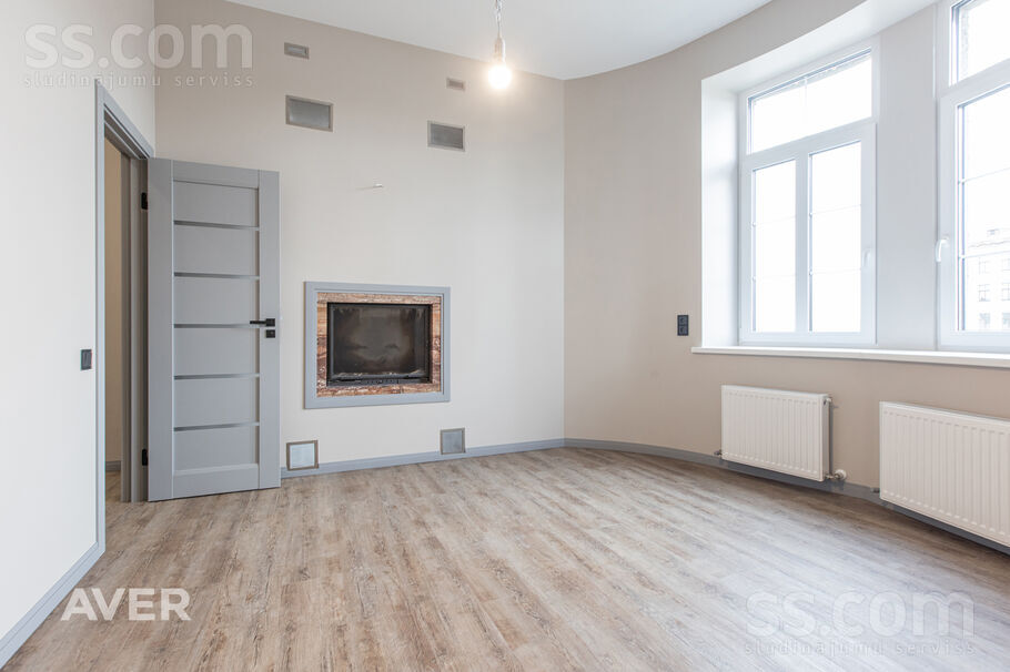 Akadēmijas iela 7, Jelgava un raj., Jelgava — dzivoklis
