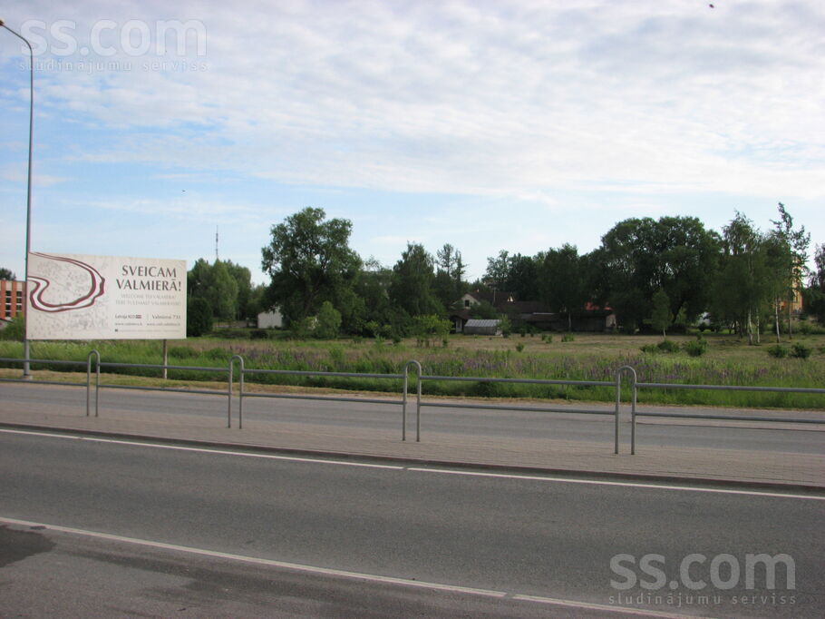 Purva 4a un Purva 4b, Valmiera un raj., Valmiera — zeme