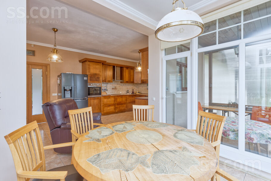 Rožkalni 2, Ogre un raj., Birzgales pag. — maja