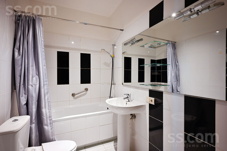 Anniņmuižas bulvāris 38k1, Rīga — dzivoklis