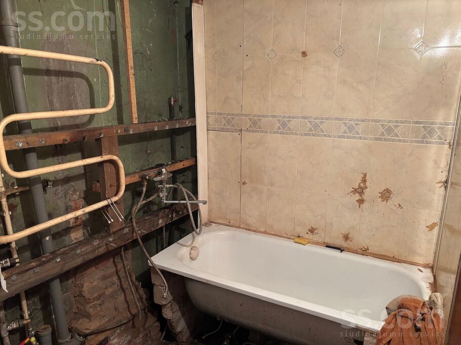 Brivibas 28, Ludza un raj., Zilupe — dzivoklis