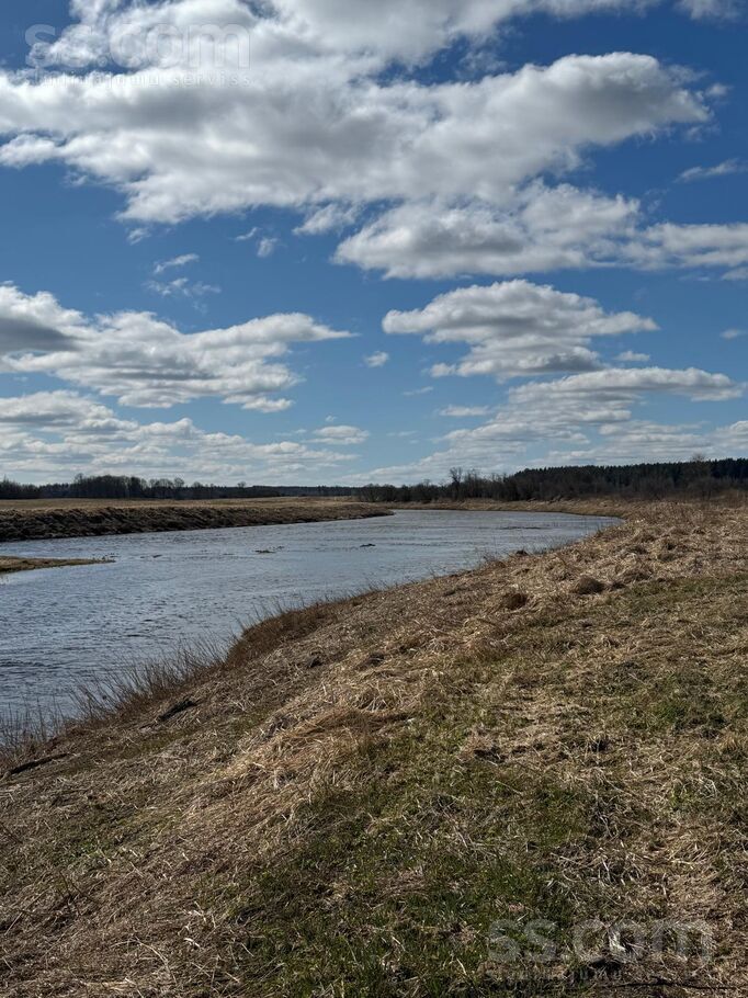 Upes Lāči, Vēršmuiža, Kuldīga un raj., Skrundas l. t. — zeme
