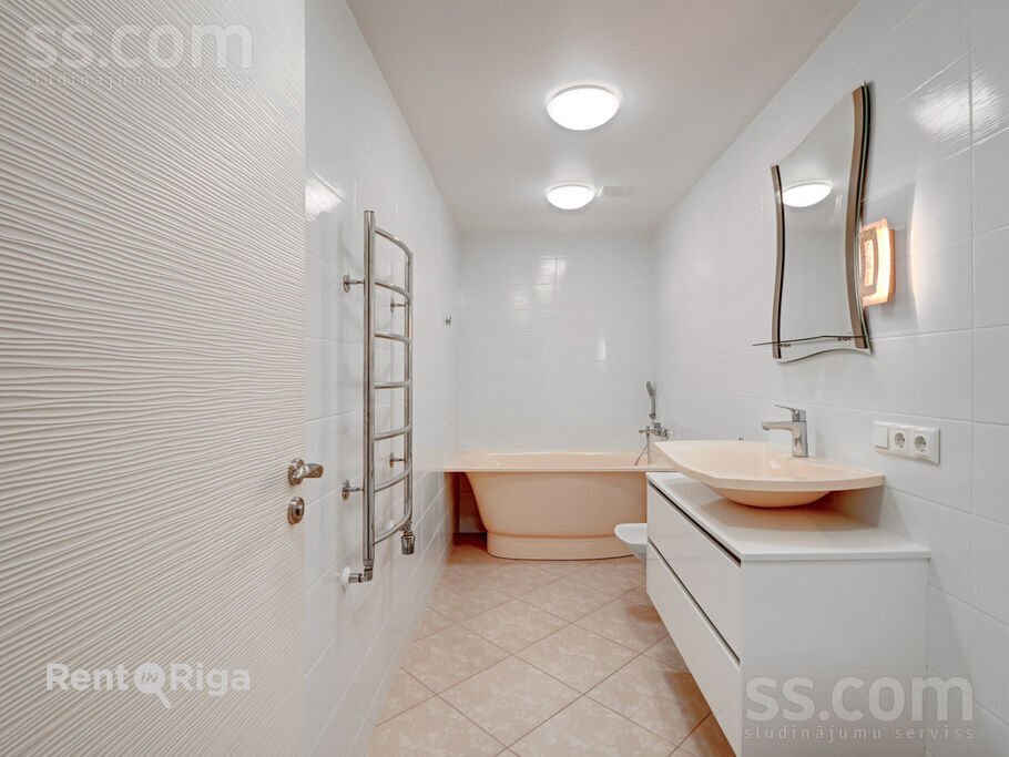 Leona Paegles iela 28, Jūrmala — dzivoklis