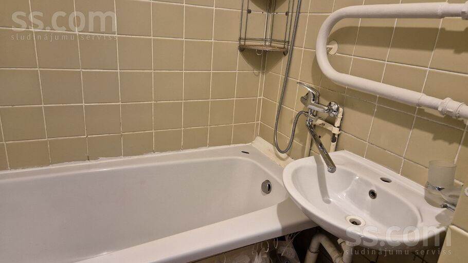 6 2, Ķekava, Rīgas rajons, Ķekavas pag. — dzivoklis