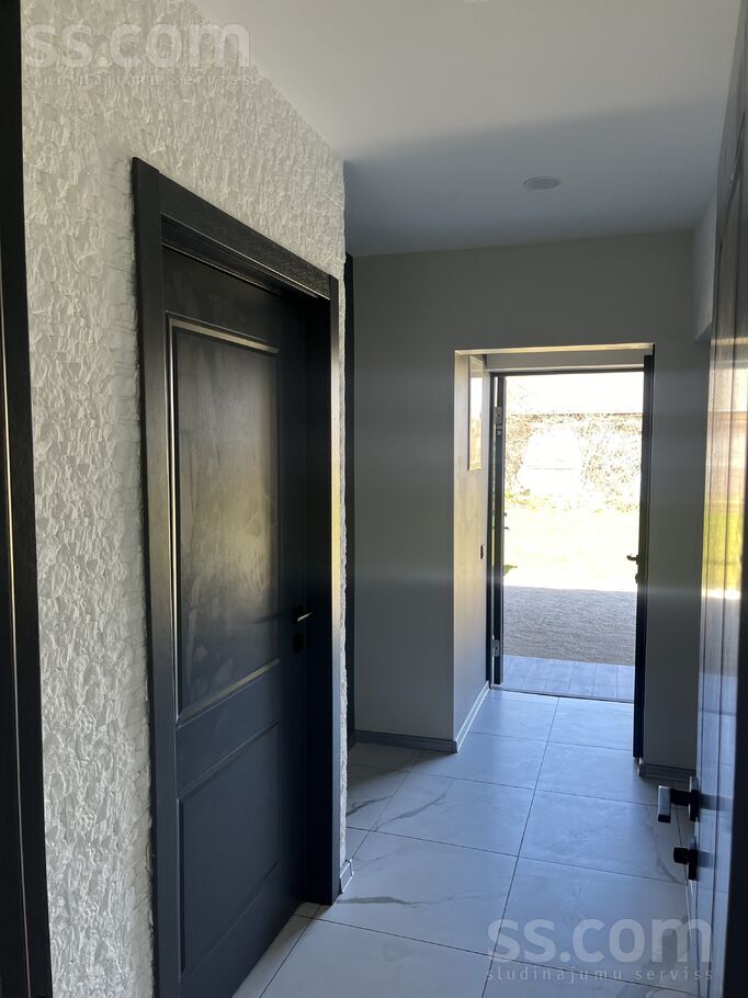 Gaismas iela 25, Jelgava un raj., Jelgava — maja