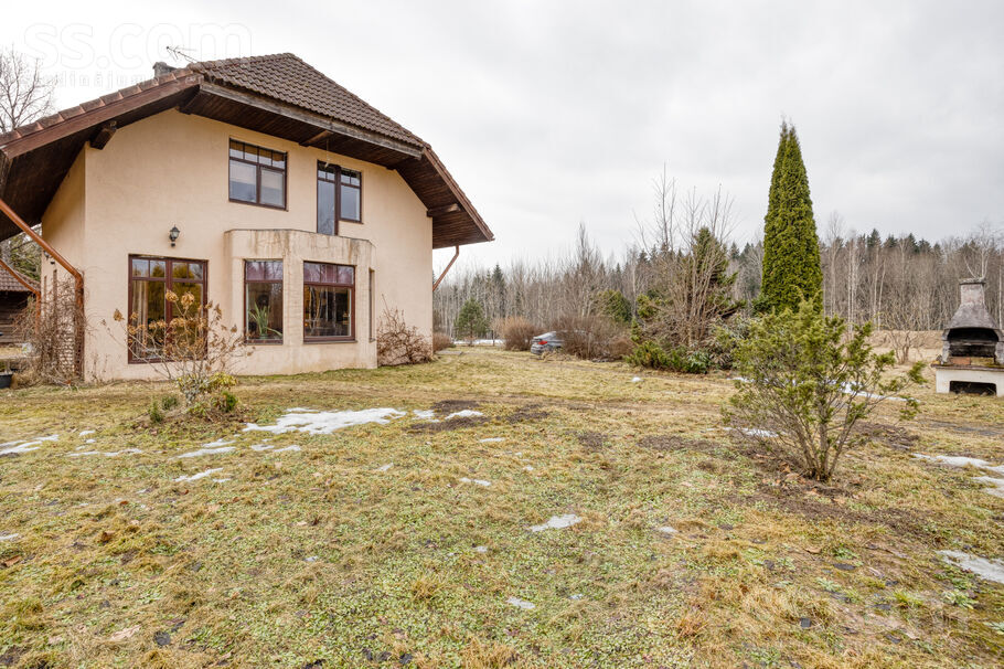 Ezeriņi mājas, Rīgas rajons, Sigulda — maja