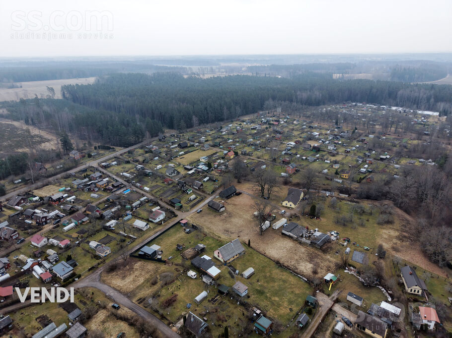 Jaunsegļi, Valmiera un raj., Kauguru pag. — zeme