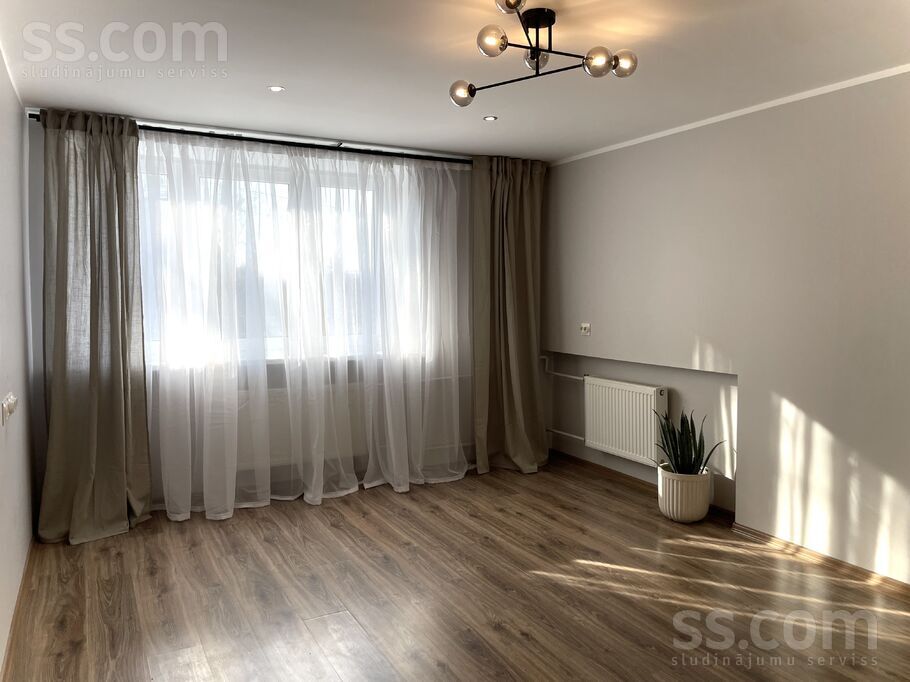 Zaļenieku 40b, Rīga — dzivoklis