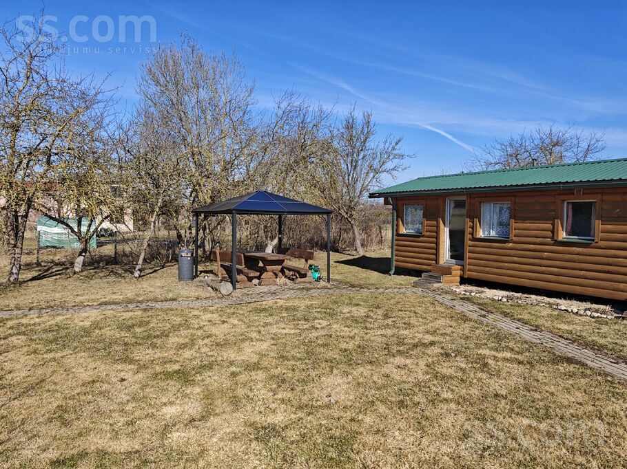 Buši, Zīlāni, Jēkabpils un raj., Kūku pag. — maja