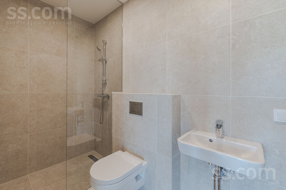 Podnieku iela, Ādaži, Rīgas rajons, Ādažu nov. — maja