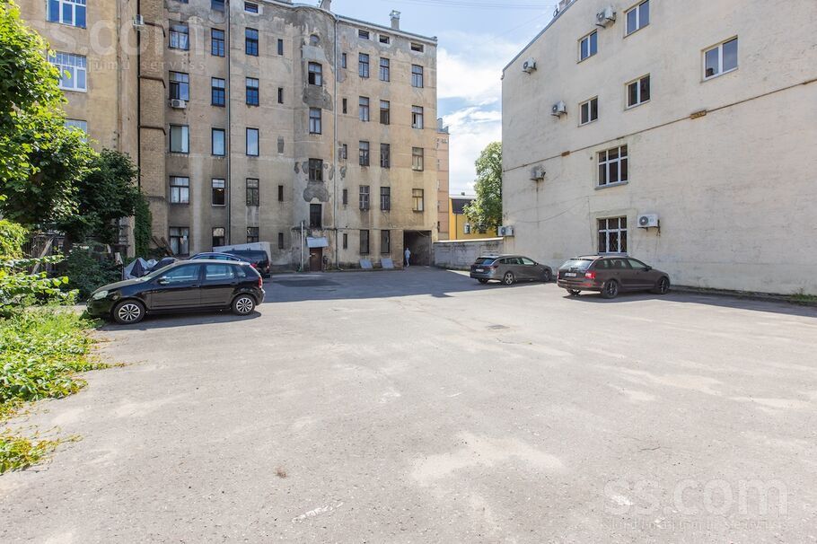 Brīvības 99, Rīga — dzivoklis