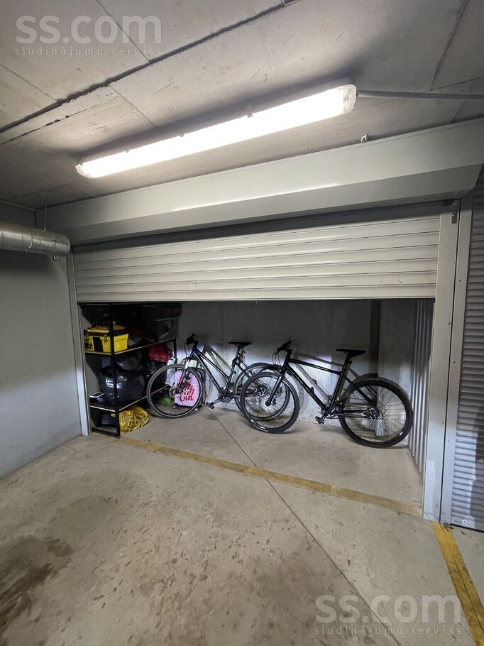 Zemgala gatve 80, Rīga — dzivoklis