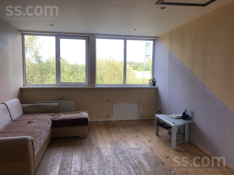 Tulpju iela 21, Rīgas rajons, Sigulda — maja