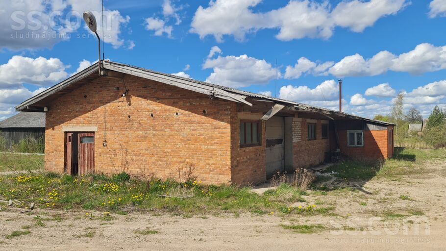 Dāboliņi b/n, Cēsis un raj., Raunas pag. — telpa