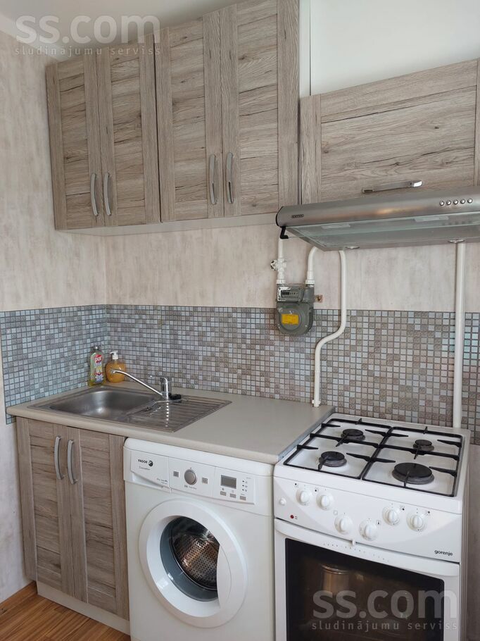 Plūdoņa 10, Roja, Talsi un raj., Rojas pag. — dzivoklis