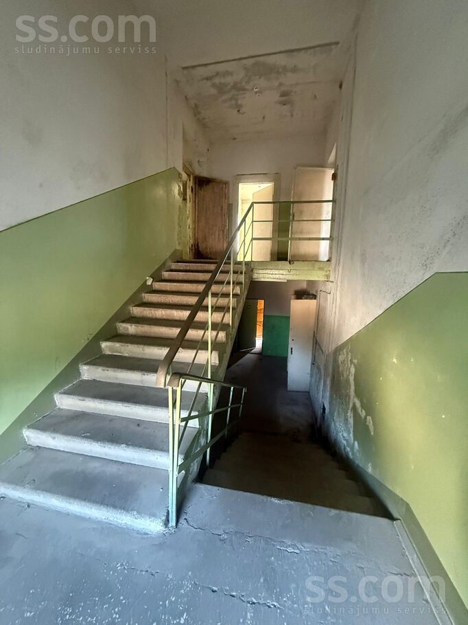 Varoņu iela 33, Rēzekne un raj., Rēzekne — birojs