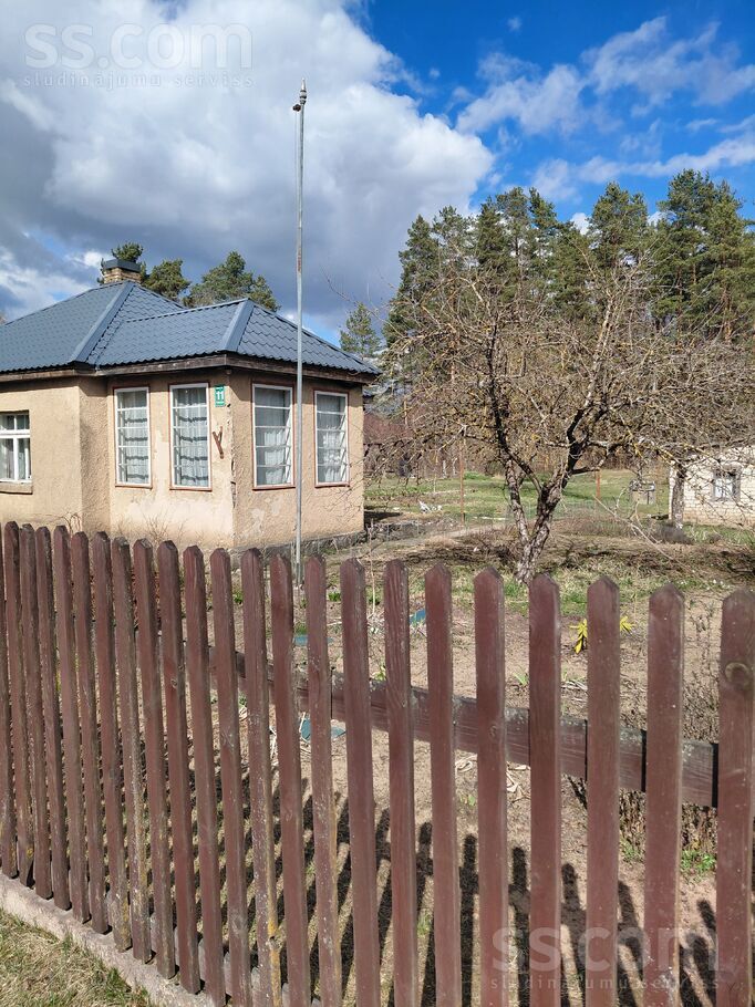 Birzes 11, Ogre un raj., Ikšķile — maja