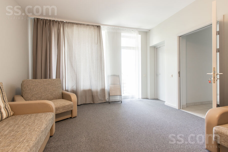 Jūras 10, Ragaciems, Tukums un raj. — maja