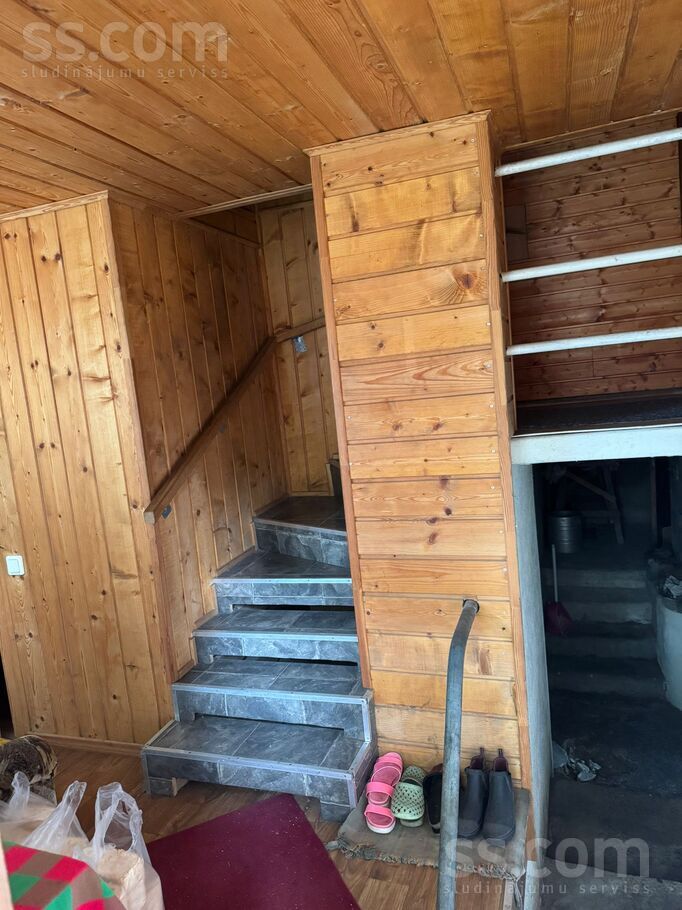 Jaunzariņi, Katlakalns, Rīgas rajons, Ķekavas pag. — maja