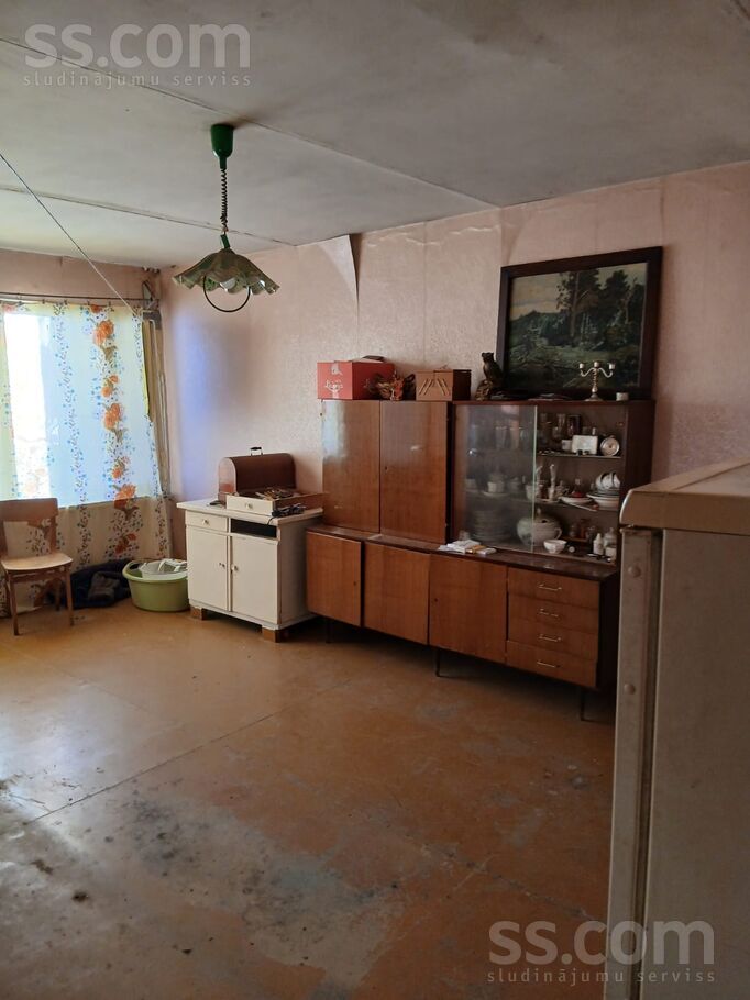 Upes 2, Rikava, Rēzekne un raj., Rikavas pag. — dzivoklis