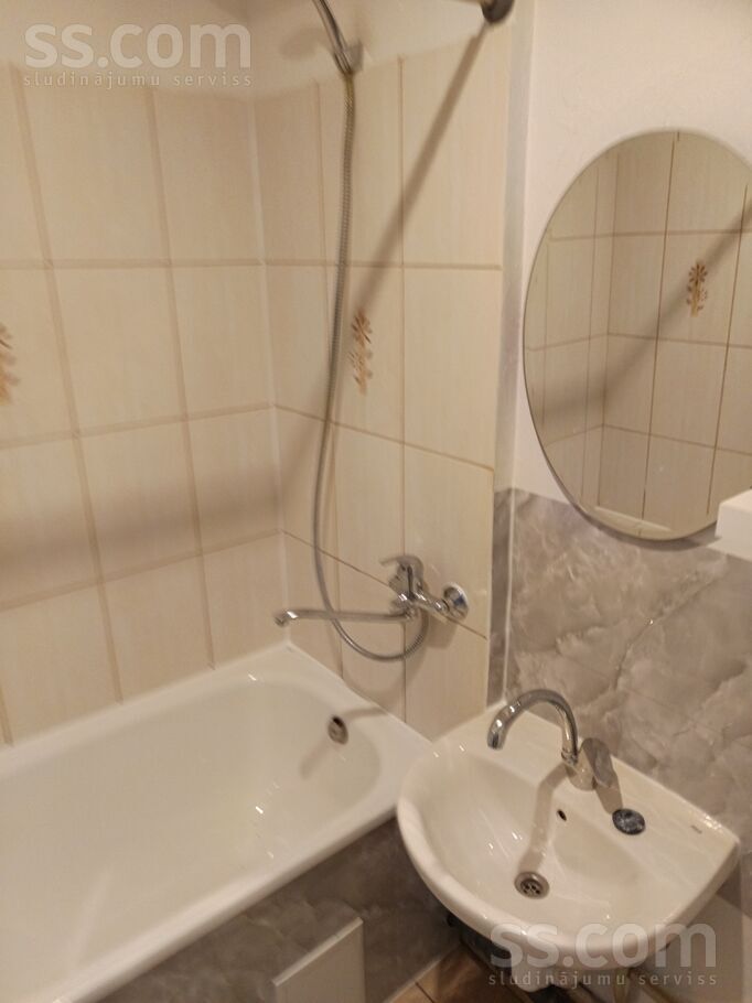 Avotu 14 50, Ogre un raj., Lielvārde — dzivoklis