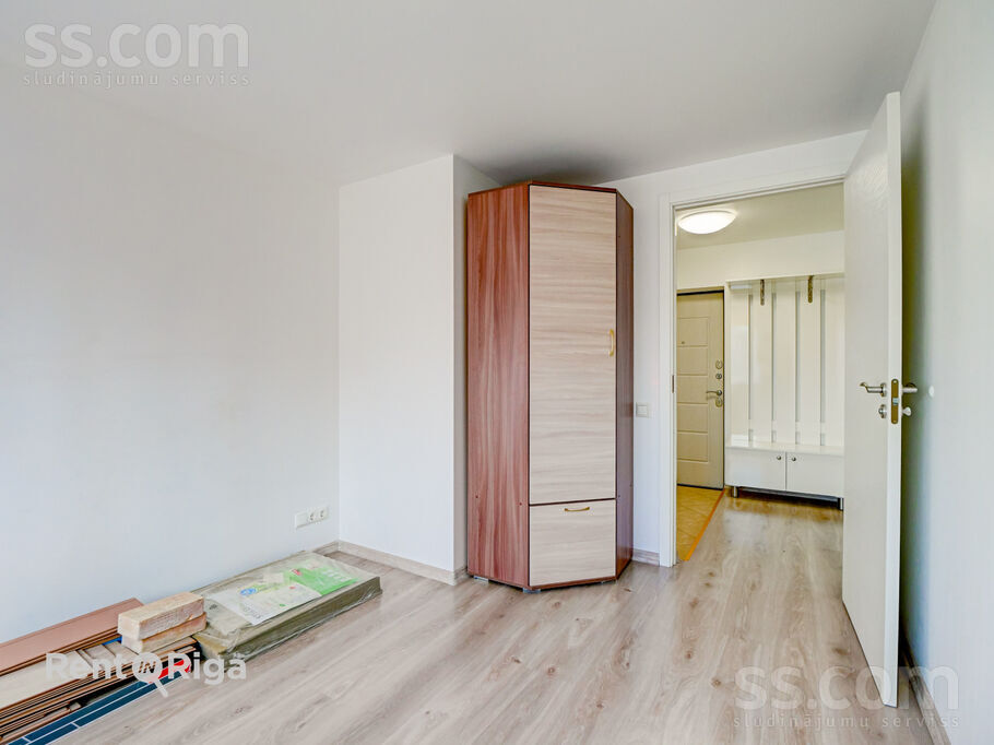 Leona Paegles iela 28, Jūrmala — dzivoklis