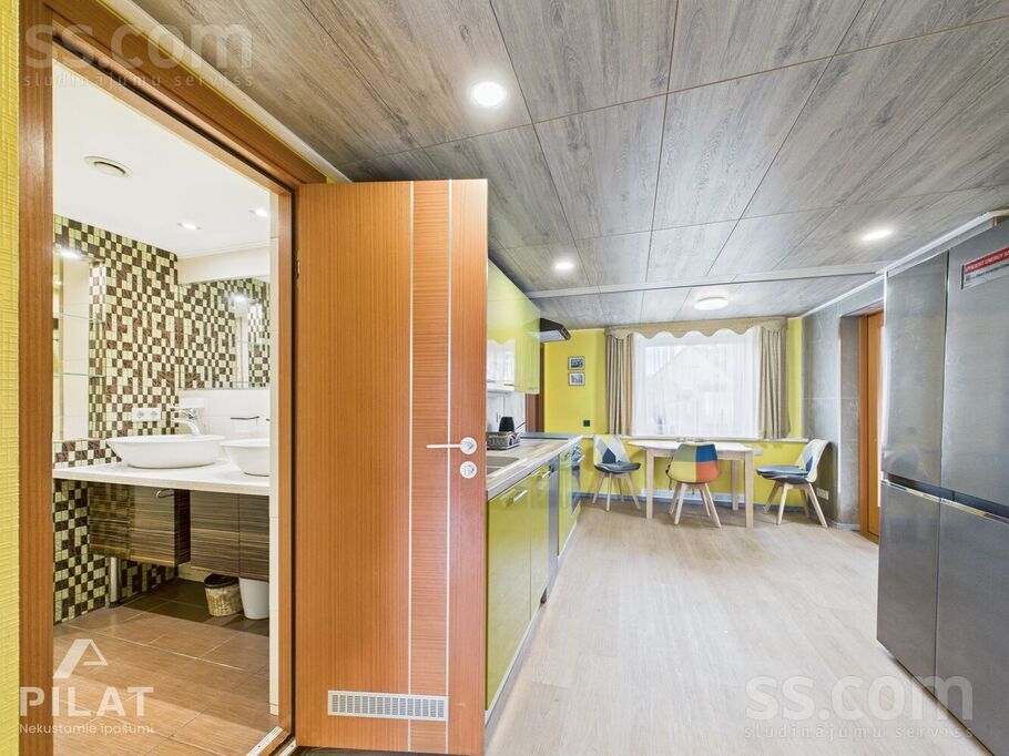 Ābeļu iela 3, Liepāja un raj., Liepāja — maja