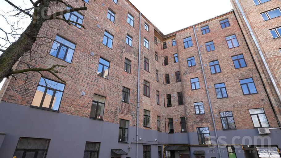 Krasta 11/13, Rīga — dzivoklis