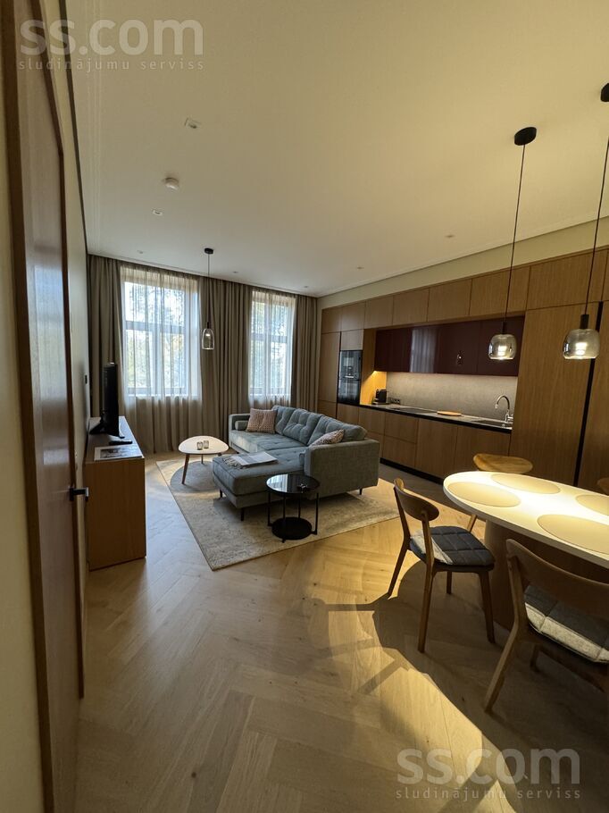 Raiņa bulv. 2, Rīga — dzivoklis