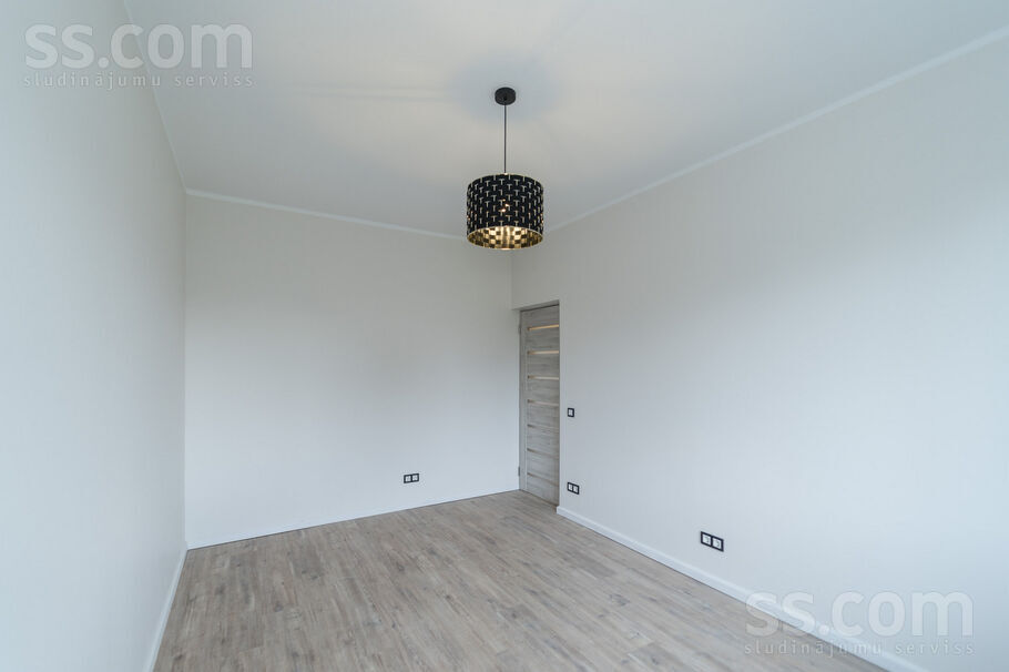 Ķiršu iela 6, Babīte, Rīgas rajons, Babītes pag. — maja