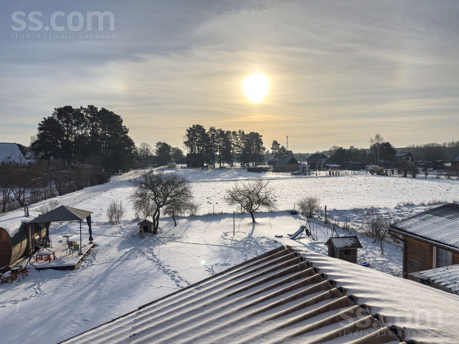 Dzintara iela 11, Engure, Tukums un raj., Engures pag. — maja