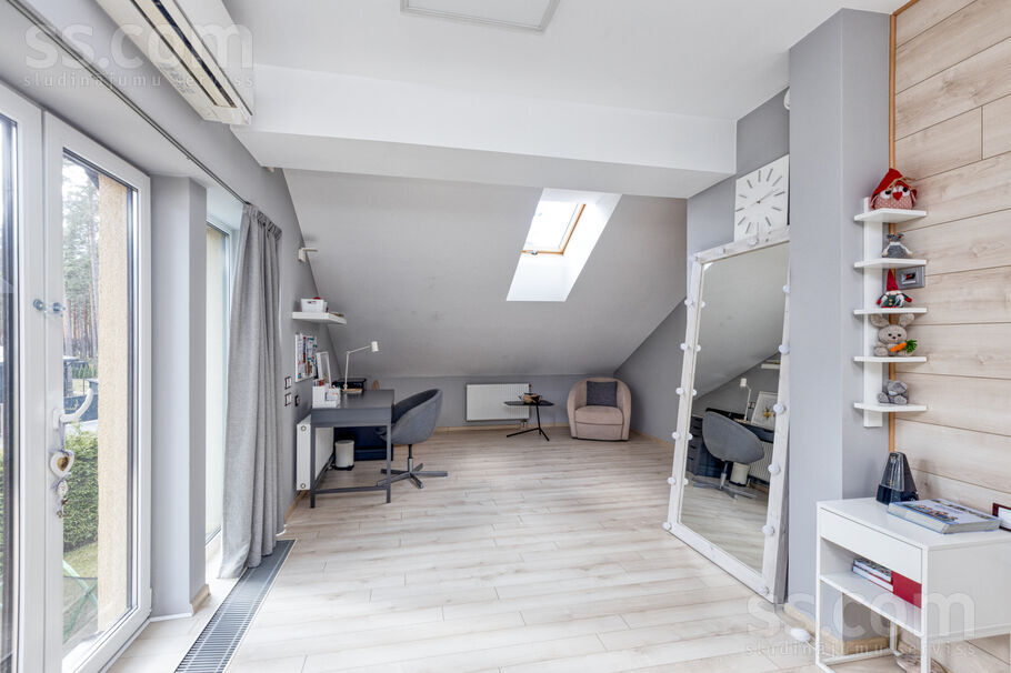 Māras 1, Baltezers, Ādažu nov. — maja