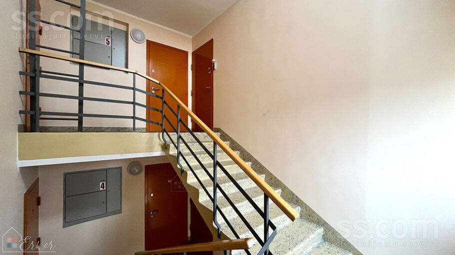 Torņa 3, Roja, Talsi un raj., Rojas pag. — dzivoklis