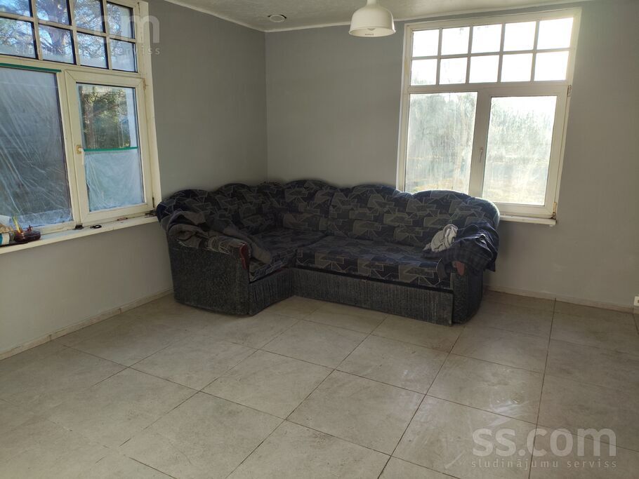 Vizbule 160, Jāņupe, Rīgas rajons, Olaines pag. — maja