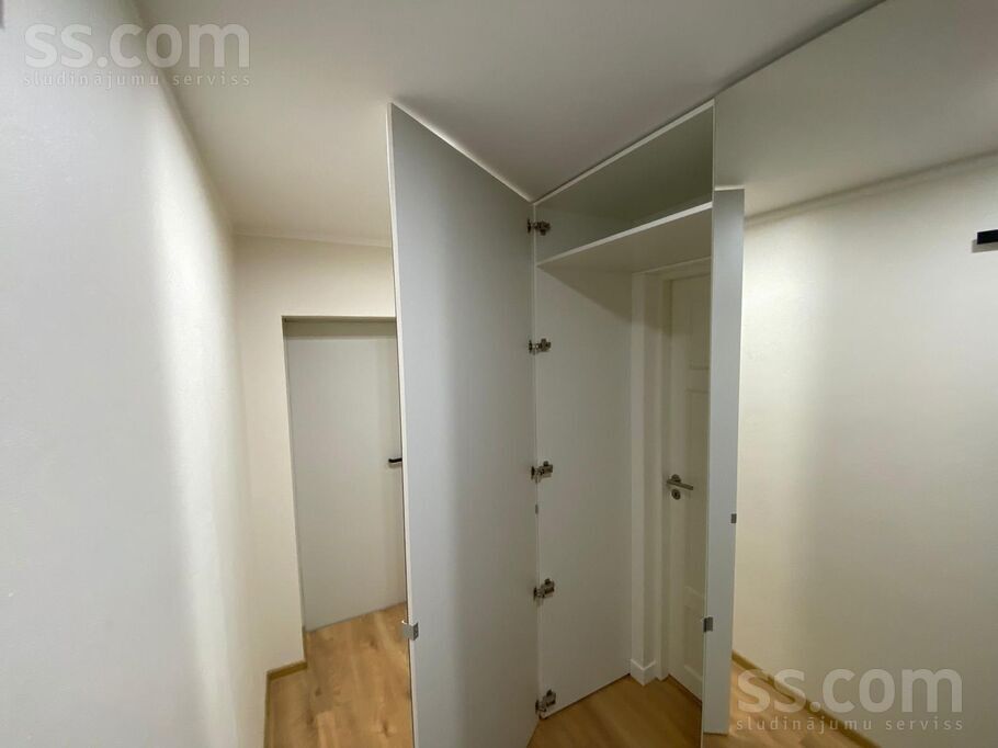 Iedzēni 1, Iedzēni, Madona un raj., Bērzaunes pag. — dzivoklis