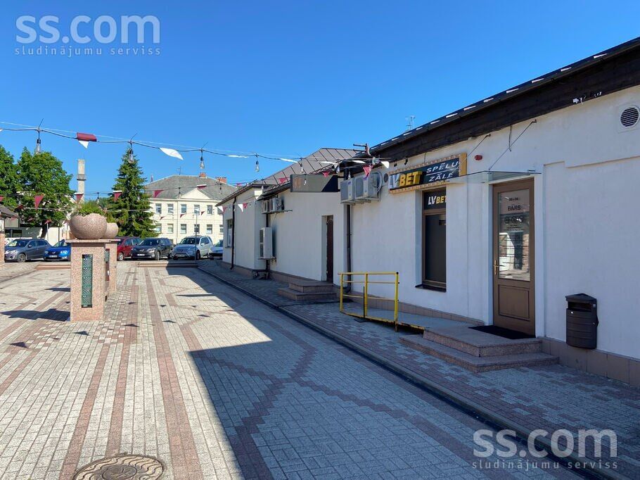 Tirgus 3, Krāslava un raj., Krāslava — telpa