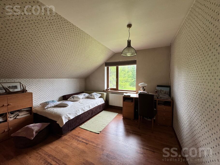 Atvari, Ģikši, Cēsis un raj., Amatas pag. — maja