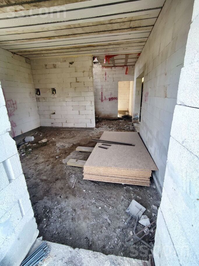 Planderu 12, Rīgas rajons, Salaspils — maja