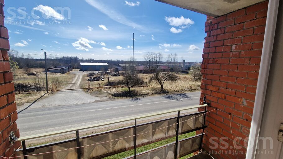Rīgas 57, Valmiera un raj., Rūjiena — dzivoklis