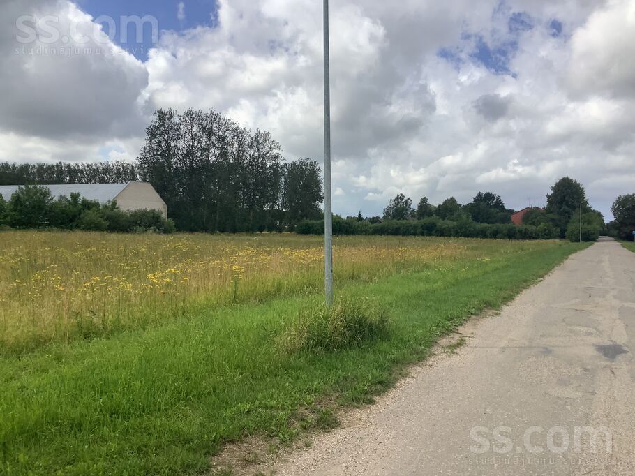 Lavandas, Zūras, Ventspils un raj., Vārves pag. — zeme