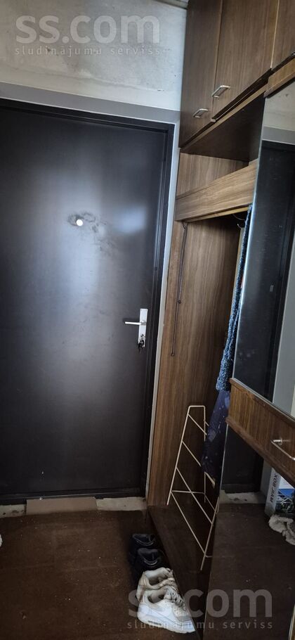 Melioratoru 7, Namiķi, Saldus un raj., Lutriņu pag. — dzivoklis