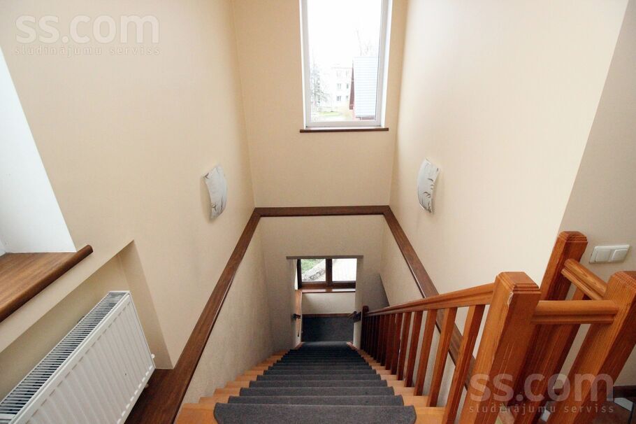 Planīcas 5b, Kuldīga un raj., Kuldīga — maja