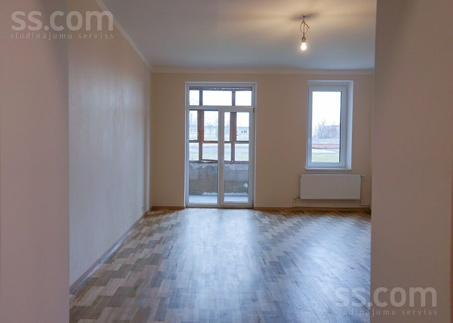 Dārza iela 5, Nākotne, Jelgava un raj., Glūdas pag. — dzivoklis