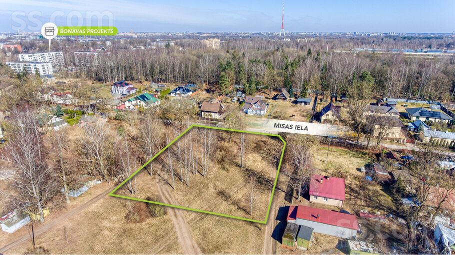 Misas 27, Rīga — zeme